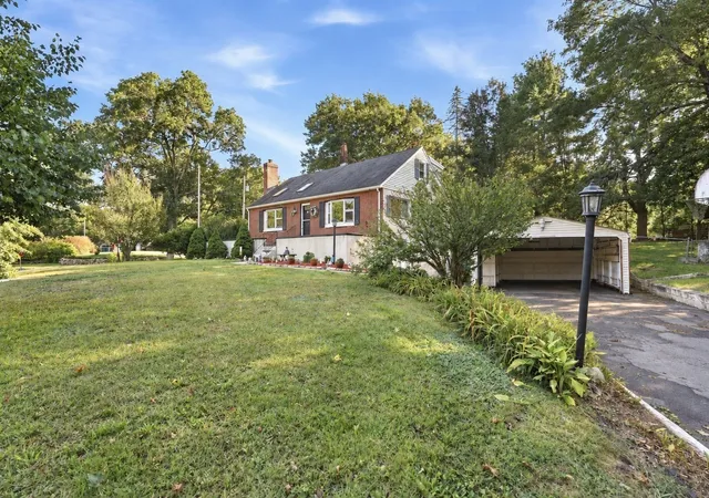 Single family home for sale at 189 Allen Rd, Billerica, MA 01821 | MLS# 73578190