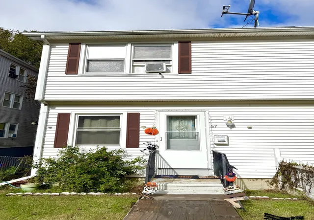 Single family home for sale at 67 Everard St, Worcester, MA 01605 | MLS# 73584208