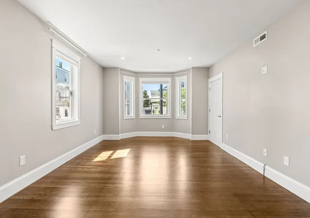 Photo 3 of Condo for sale at 251 Rantoul St #1, Beverly, MA 01915 | MLS# 73570692 | Listing updated on 2026-09-14