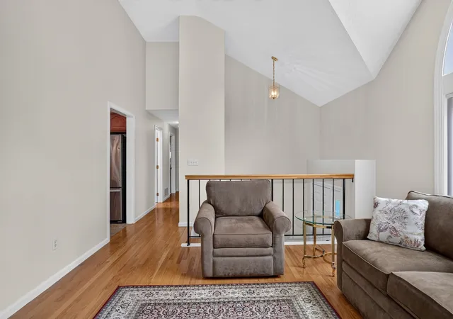 Photo 3 of Sale Pending at 3 Greenside Ln, Worcester, MA 01609 | MLS# 73574755 | Listing updated on 2026-09-29
