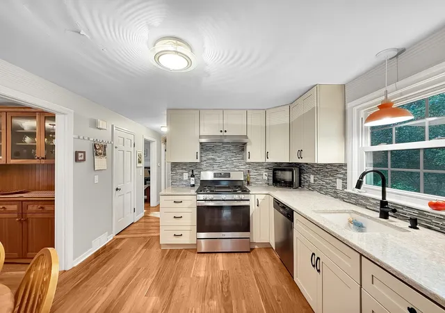 Photo 3 of Single family home for sale at 16 Wheeler Rd, Westborough, MA 01581 | MLS# 73579043 | Listing updated on 2026-10-03