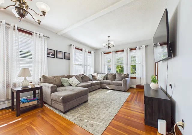 Photo 3 of Single family home for sale at 7 Coolidge St, South Dartmouth, MA 02748 | MLS# 73575723 | Listing updated on 2026-10-06