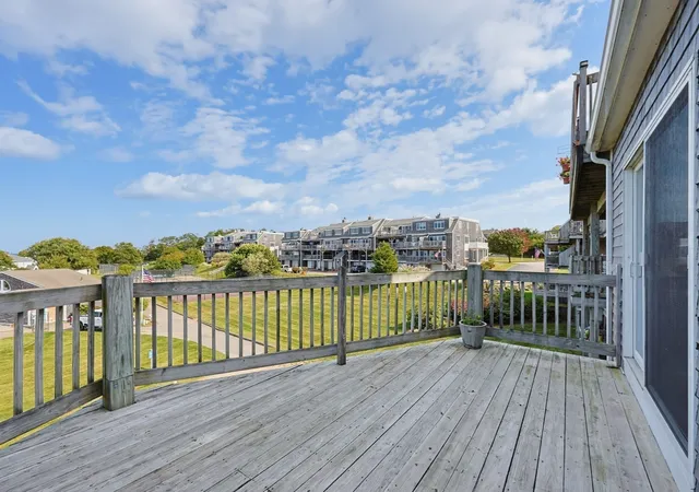 Listing Photo 4 - Condo for sale in building located at 4 Highland Ter, Plymouth, MA 02360 - Unit #415