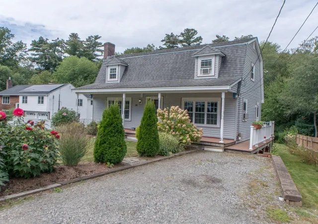 Photo 3 of Sale Pending at 15 Marrett Rd, Burlington, MA 01803 | MLS# 73574465 | Listing updated on 2026-09-30