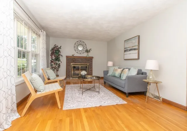 Photo 4 of Sale Pending at 15 Marrett Rd, Burlington, MA 01803 | MLS# 73574465 | Listing updated on 2026-09-30