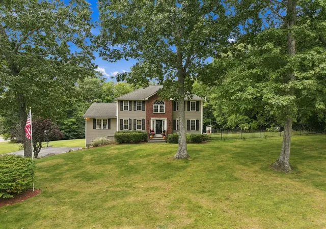 Photo 3 of Sale Pending at 16 Jaimie Ann Dr, Rutland, MA 01543 | MLS# 73576997 | Listing updated on 2026-10-07