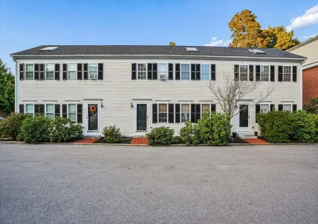 Photo 1 of Condo for sale at 100 State St #8, Newburyport, MA 01950 | MLS# 73578409 | Listing updated on 2026-10-04
