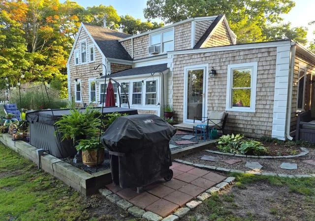 Photo 3 of Single family home for sale at 415 Pine St, South Yarmouth, MA 02664 | MLS# 73577673 | Listing updated on 2026-09-22
