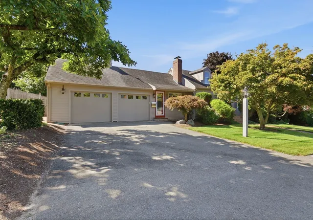Photo 3 of Single family home for sale at 9 Sheffield Rd, Danvers, MA 01923 | MLS# 73572723 | Listing updated on 2026-09-14