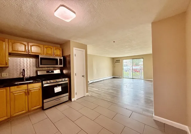 Photo 3 of Condo for sale at 5 Kenmar Dr #7, Billerica, MA 01821 | MLS# 73575158 | Listing updated on 2026-09-17