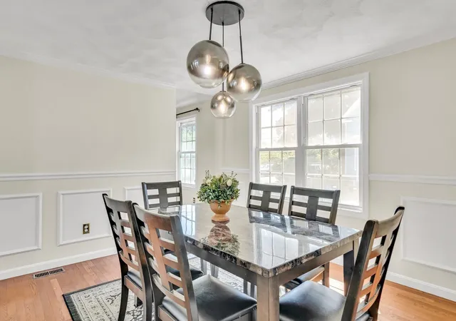 Listing Photo 5 - Condo for sale in building located at 5 Wright St, Lowell, MA 01854 - Unit #B
