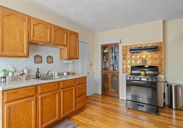 Photo 4 of House for sale at 280-282 River St, Waltham, MA 02453 | MLS# 73575796 | Listing updated on 2026-09-15