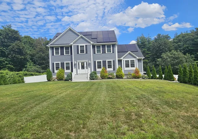 Photo 1 of Single family home for sale at 399 North St, Tewksbury, MA 01876 | MLS# 73576135 | Listing updated on 2026-09-15