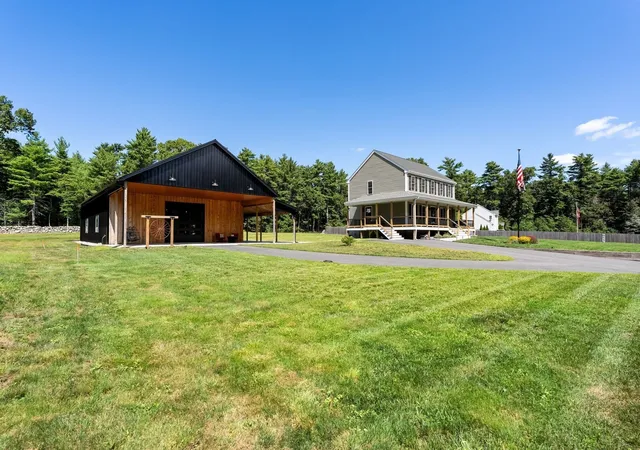 Photo 2 of Single family home for sale at 109 Spruce St, Middleboro, MA 02346 | MLS# 73572131 | Listing updated on 2026-09-16