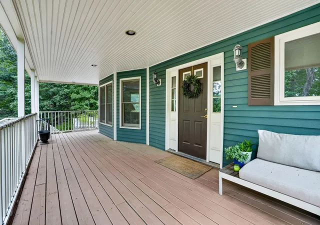 Photo 3 of Single family home for sale at 10 Fairway Dr, Groton, MA 01450 | MLS# 73575132 | Listing updated on 2026-09-14