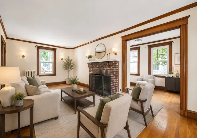 Photo 3 of Sale Pending at 1925 Commonwealth Ave, Auburndale, MA 02466 | MLS# 73571154 | Listing updated on 2026-09-23