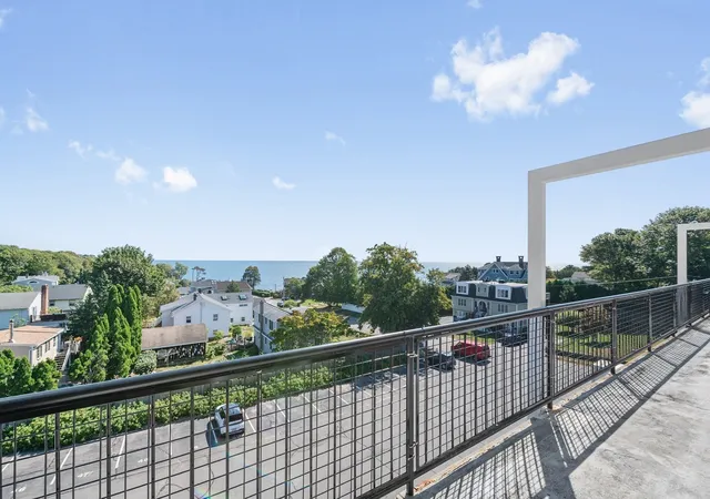 Listing Photo 3 - Condo for sale in building located at 44 Lexington Ave, Gloucester, MA 01930 - Unit #42