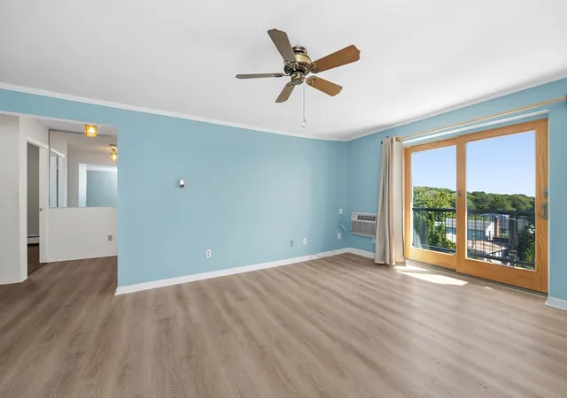 Listing Photo 4 - Condo for sale in building located at 44 Lexington Ave, Gloucester, MA 01930 - Unit #42