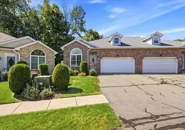 Photo 1 of Sale Pending at 12 Wynnfield Cir #12, Southwick, MA 01077 | MLS# 73577390 | Listing updated on 2026-10-15