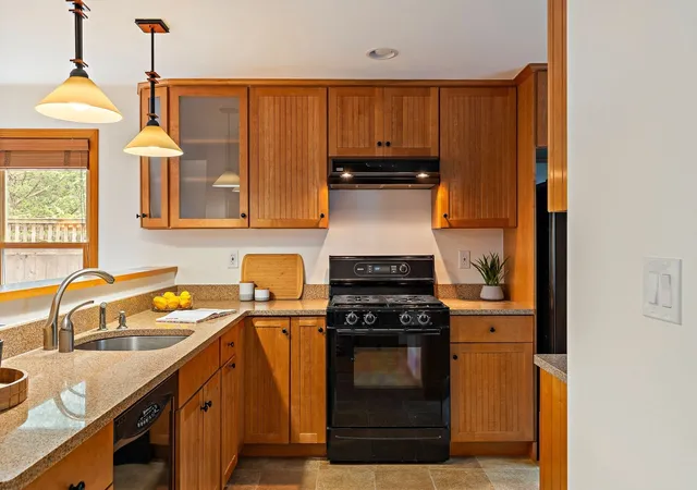 Photo 3 of Sale Pending at 38 Warwick St #38, Somerville, MA 02145 | MLS# 73572573 | Listing updated on 2026-09-18