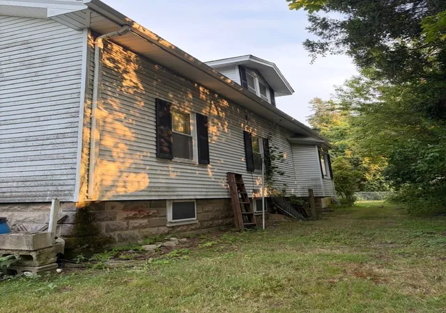 Photo 3 of Sale Pending at 134 Kickemuit Rd, Warren, RI 02885 | MLS# 73576571 | Listing updated on 2026-09-23