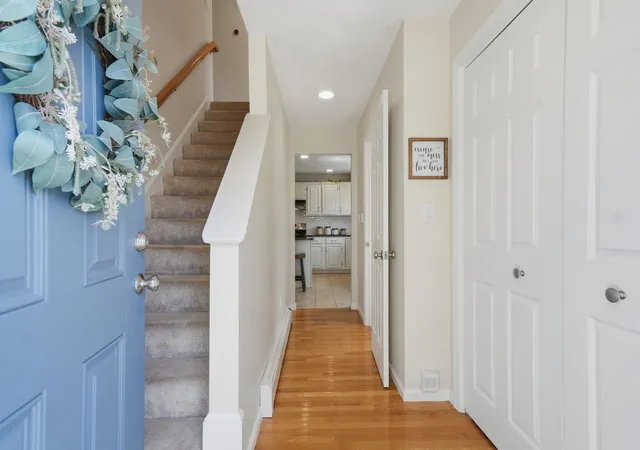Photo 3 of Condo for sale at 5 Candice Ct #1, Woburn, MA 01801 | MLS# 73573885 | Listing updated on 2026-09-13