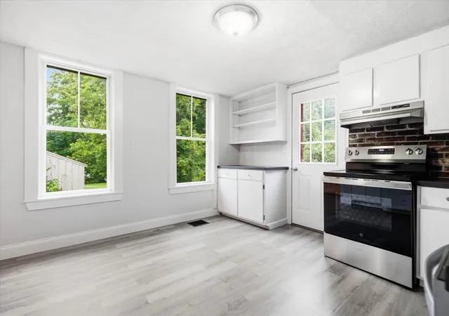 Photo 3 of Single family home for sale at 390a Main St, West Newbury, MA 01985 | MLS# 73574678 | Listing updated on 2026-09-13