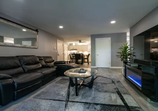 Photo 3 of Condo for sale at 6 Autumn Leaf Dr #18, Nashua, NH 03060 | MLS# 73571588 | Listing updated on 2026-10-13