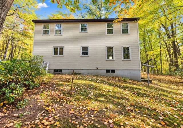 Photo 3 of Single family home for sale at 46 Country Rd, Lunenburg, MA 01462 | MLS# 73589234 | Listing updated on 2026-10-14