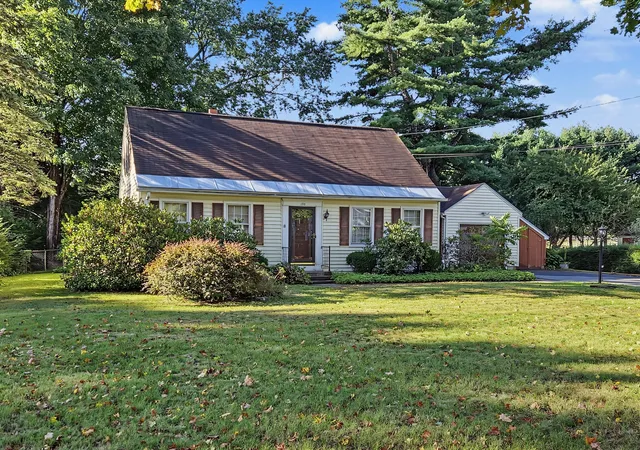 Photo 1 of Single family home for sale at 170 Barton Rd, Greenfield, MA 01301 | MLS# 73583721 | Listing updated on 2026-10-03