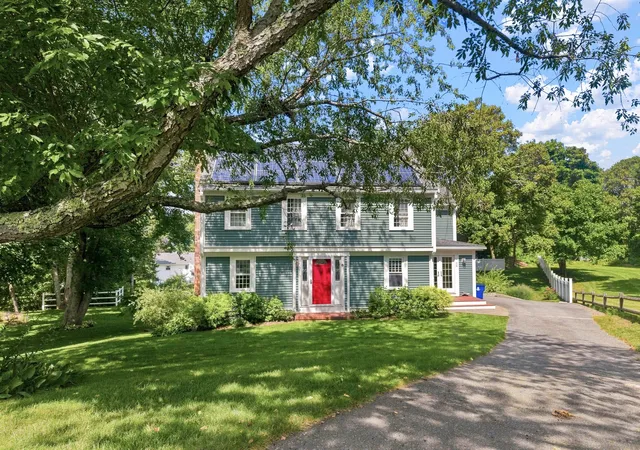 Photo 2 of Single family home for sale at 6 Meadowlark Ln, Sagamore Beach, MA 02562 | MLS# 73571895 | Listing updated on 2026-09-15