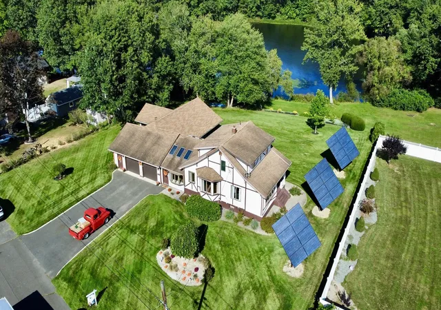 Photo 2 of Single family home for sale at 122 Haviland St, Ludlow, MA 01056 | MLS# 73574681 | Listing updated on 2026-09-13