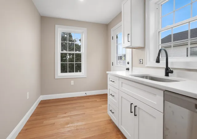 Photo 4 of Condo for sale at 661 Washington Ave #1, Revere, MA 02151 | MLS# 73573588 | Listing updated on 2026-09-12