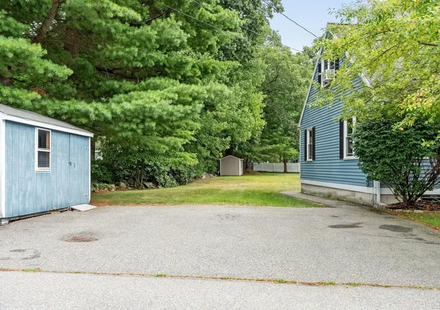 Photo 3 of Single family home for sale at 3101 Pouliot Pl, Wilmington, MA 01887 | MLS# 73571091 | Listing updated on 2026-09-16