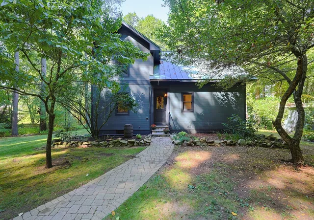 Photo 1 of Sale Pending at 510 Mendon St, Uxbridge, MA 01569 | MLS# 73581647 | Listing updated on 2026-10-14