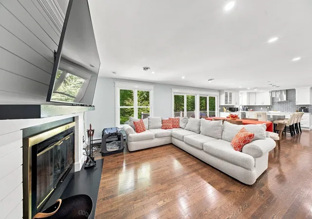Photo 4 of Single family home for sale at 134 Parker Rd, Framingham, MA 01702 | MLS# 73571887 | Listing updated on 2026-09-13