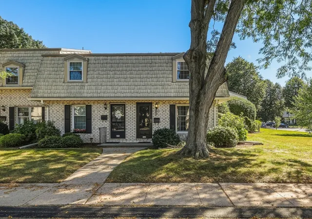 Condo for sale at 152 Corey Colonial #152, Agawam, MA 01001 | MLS# 73578528
