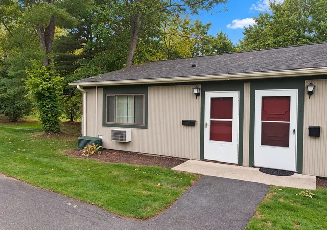 Photo 2 of Condo for sale at 170 E Hadley Rd #14, Amherst, MA 01002 | MLS# 73586186 | Listing updated on 2026-10-10