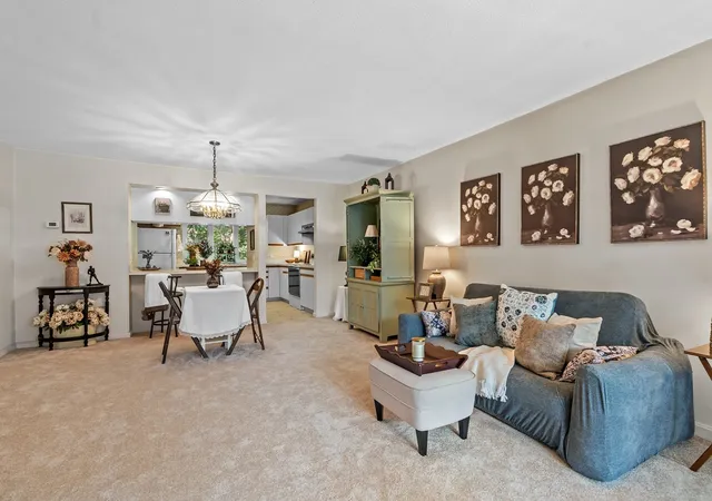 Listing Photo 4 - Condo for sale in building located at 101 S Ave, Attleboro, MA 02703 - Unit #1004