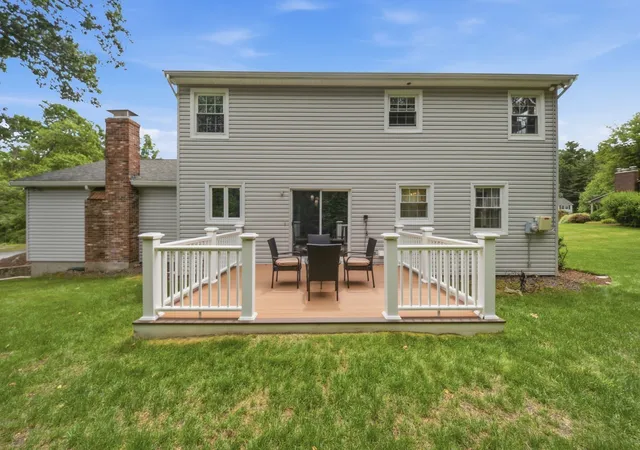 Photo 3 of Sale Pending at 9 Sparhawk Dr, Burlington, MA 01803 | MLS# 73571586 | Listing updated on 2026-09-21
