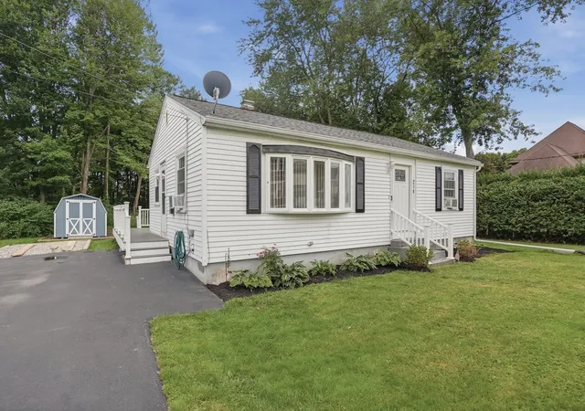 Photo 1 of Sale Pending at 234 Cohasset St, Worcester, MA 01604 | MLS# 73571759 | Listing updated on 2026-09-10
