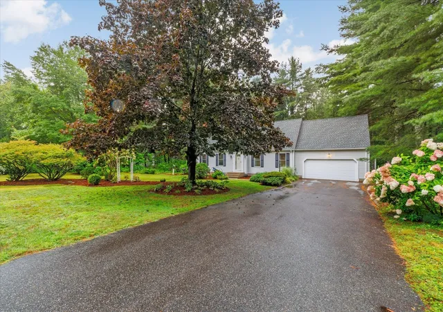 Photo 3 of Single family home for sale at 16 Old Farm Rd, Palmer, MA 01069 | MLS# 73572488 | Listing updated on 2026-09-13