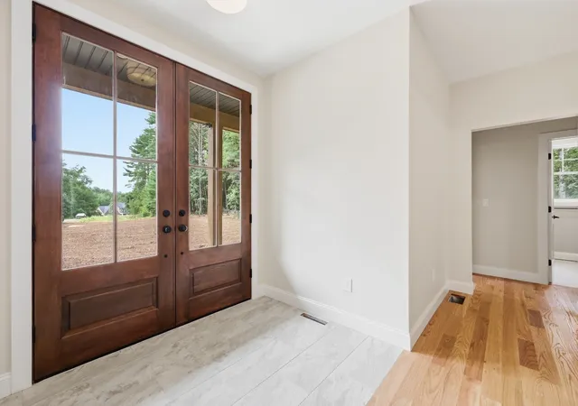 Photo 3 of Single family home for sale at 84 Old Sawmill Rd, Belchertown, MA 01007 | MLS# 73572768 | Listing updated on 2026-09-12