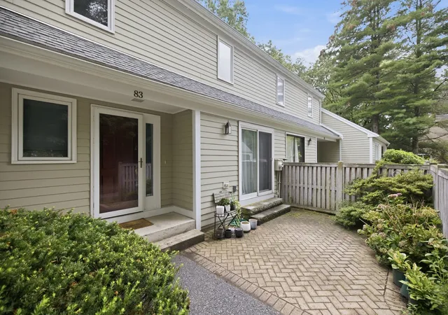 Photo 2 of Condo for sale at 83 Fifer Ln #83, Lexington, MA 02420 | MLS# 73574134 | Listing updated on 2026-09-15