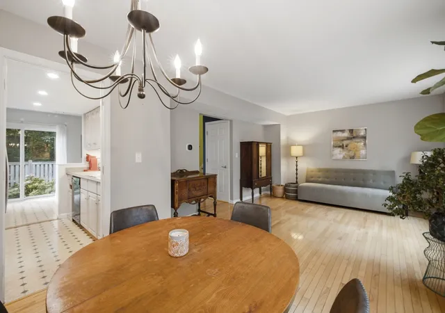 Listing Photo 5 - Condo for sale in building located at 83 Fifer Ln, Lexington, MA 02420 - Unit #83
