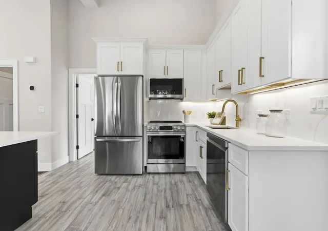 Listing Photo 3 - Condo for sale in building located at 35a Miller Ave, Framingham, MA 01702 - Unit #A