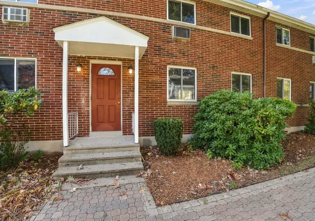 Condo for sale at 31 Wilson Dr #31, Framingham, MA 01702 | MLS# 73587669