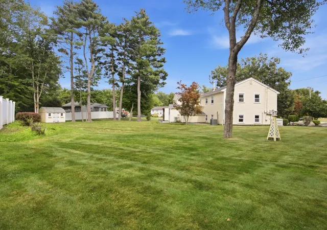 Photo 3 of Single family home for sale at 410 Crescent St, East Bridgewater, MA 02333 | MLS# 73571226 | Listing updated on 2026-10-04