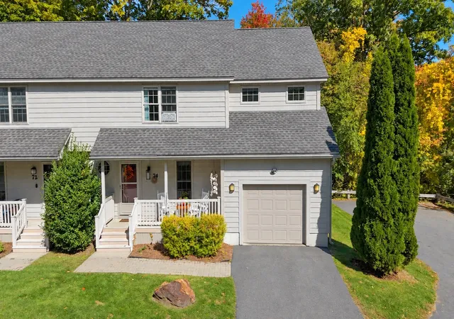 Listing Photo 1 - Condo for sale in building located at 74 Kileys Wy, Gardner, MA 01440 - Unit #74