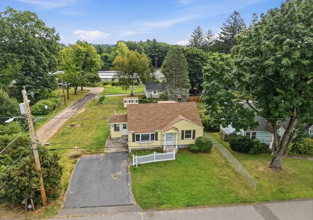 Photo 3 of Single family home for sale at 73 Edmund St, East Longmeadow, MA 01028 | MLS# 73575600 | Listing updated on 2026-09-14